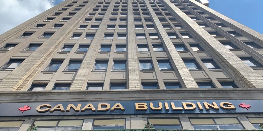 canada-building-in-downtown-windsor-1-5488925-1627395655647