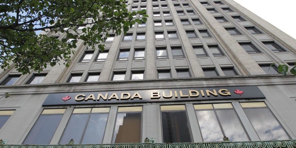 The Canada Building on Ouellette Avenue is pictured on Tuesday, July 21, 2020. A local developer has plans to for a residential development on the site. PHOTO BY TAYLOR CAMPBELL /Windsor Star